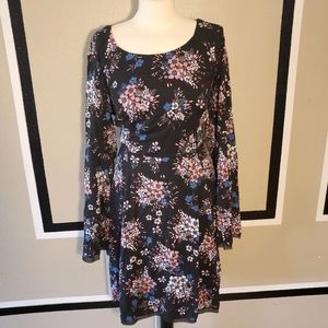 Boho chic blk floral dress